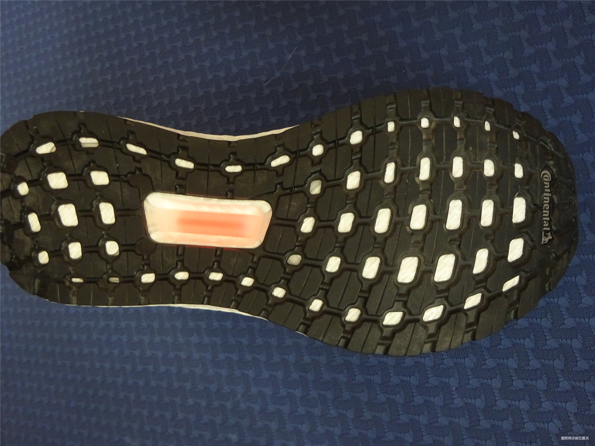 迸发太空，探索宇宙——ADIDAS ULTRABOOST 20 众测报告