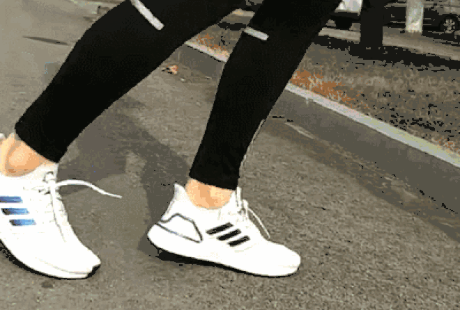 迸发太空，探索宇宙——ADIDAS ULTRABOOST 20 众测报告