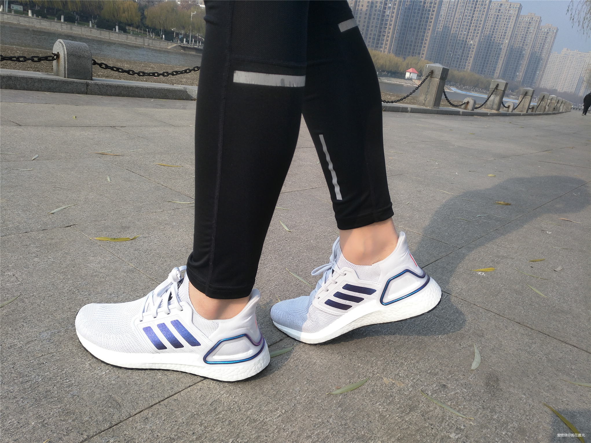 迸发太空，探索宇宙——ADIDAS ULTRABOOST 20 众测报告