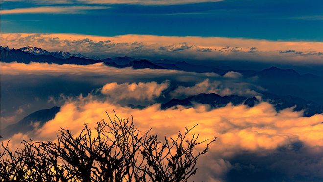 3694米，九鼎山云海王国越野图鉴