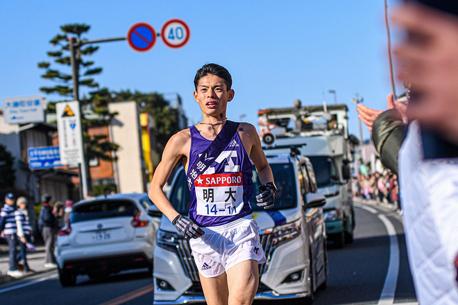 百年箱根驿传十区七破纪录 青学大重回巅峰