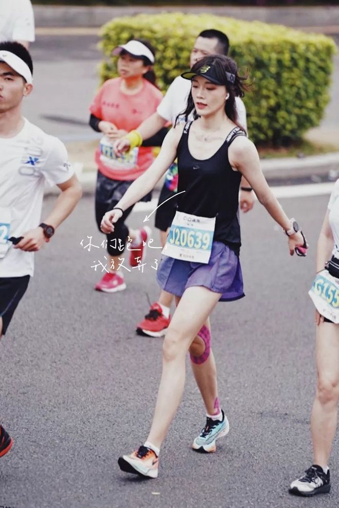 一个跑渣得想点儿什么才能熬过42.195公里？