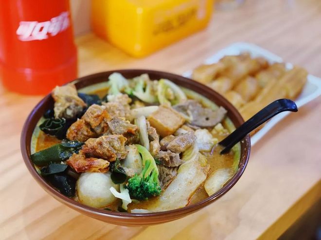 一个跑渣得想点儿什么才能熬过42.195公里？