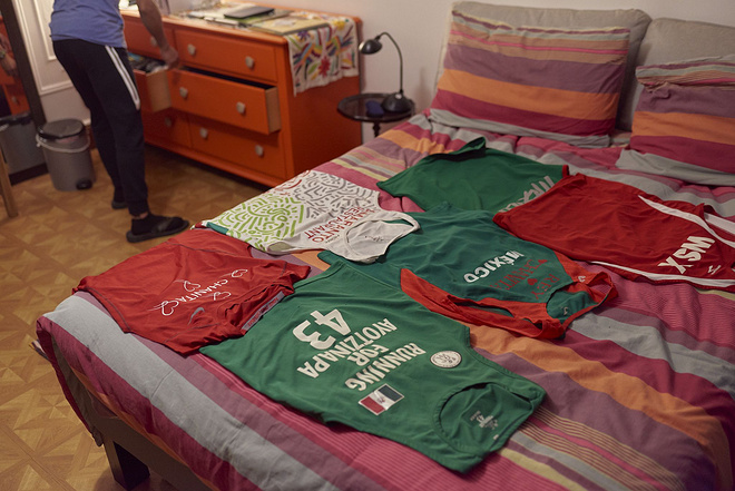 人物 | 一个非法移民的20年马拉松之路