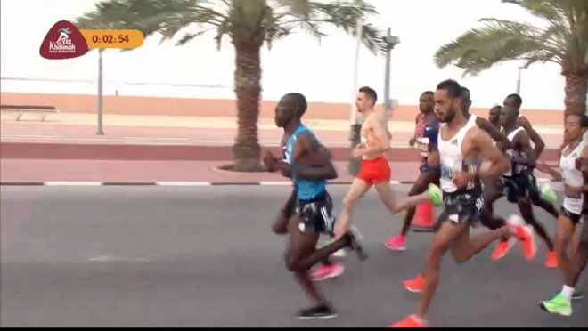 64:31！RAK半马诞生新女子半马世界纪录！