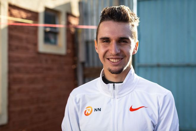 64:31！RAK半马诞生新女子半马世界纪录！