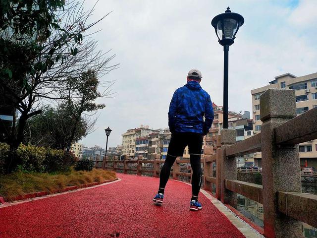 好靓好弹好清爽--诺诗兰SKY1.0多路面跑鞋体验