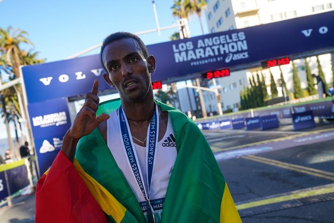 洛杉矶马拉松疫情下开跑 大迫杰一山麻绪领衔日本奥运代表团| 跑圈十件事