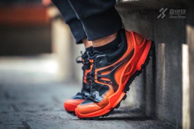 在路边走着走着，突然就想跑越野了