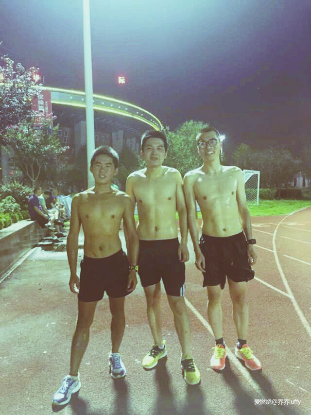 谁给了我爸比勇气让他再次站到百公里越野跑起点