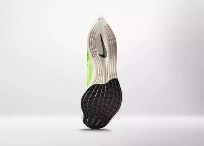 试解NEXT%跑鞋的加速奥义