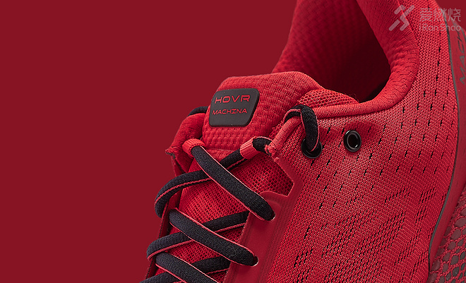 跑鞋 | 独自奔跑 UA HOVR MACHINA