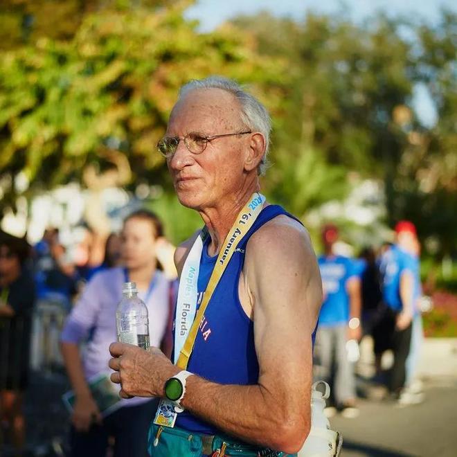 60岁的身体30岁的体能 我们可以从老年跑者学到些什么