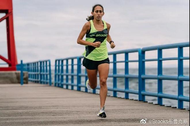 New Balance 胜诉“N”字商标 安踏氢跑2.0发售 | 跑圈十件事