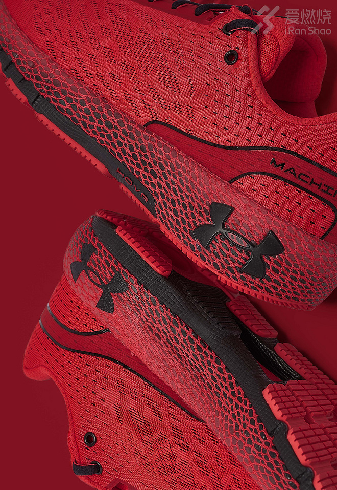 跑鞋 | 独自奔跑 UA HOVR MACHINA