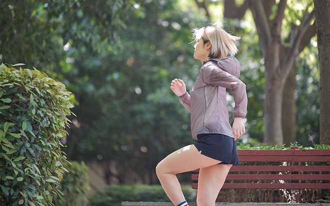 跑步风衣，你会选么？