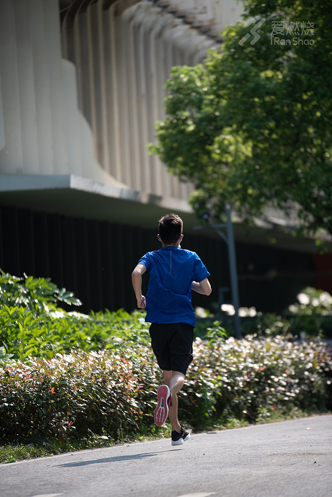 你可能不懂“跑步呼吸经济学”