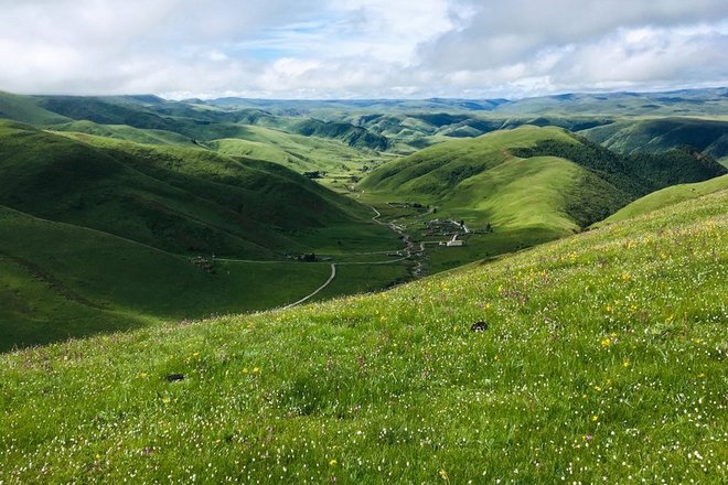 “八美胜境 . 别致雅拉”——记顶石100超级越野大师赛60KM！