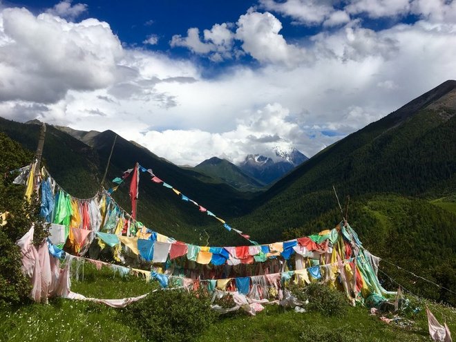 “八美胜境 . 别致雅拉”——记顶石100超级越野大师赛60KM！