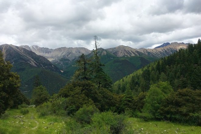 “八美胜境 . 别致雅拉”——记顶石100超级越野大师赛60KM！