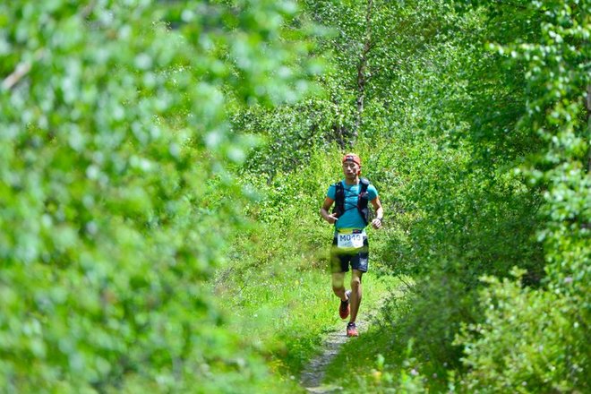 “八美胜境 . 别致雅拉”——记顶石100超级越野大师赛60KM！