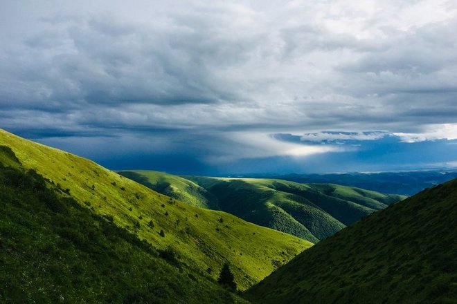 “八美胜境 . 别致雅拉”——记顶石100超级越野大师赛60KM！