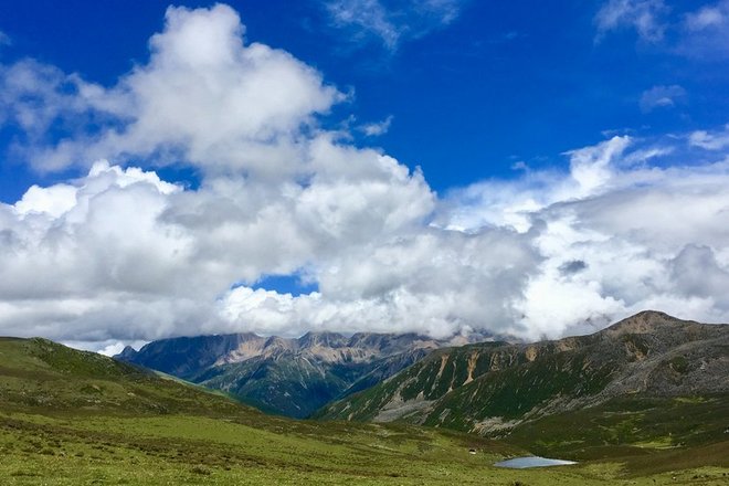 “八美胜境 . 别致雅拉”——记顶石100超级越野大师赛60KM！