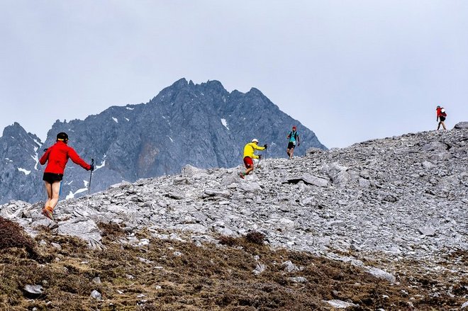 “一上一下战玉龙”—— 2019年5月玉龙雪山挑战赛33KM！