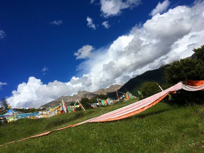 “八美胜境 . 别致雅拉”——记顶石100超级越野大师赛60KM！