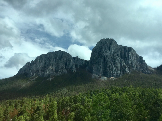 “转山之路 . 寻美之道”——2019年5月飚山越野龙腾亚丁超级转山53KM