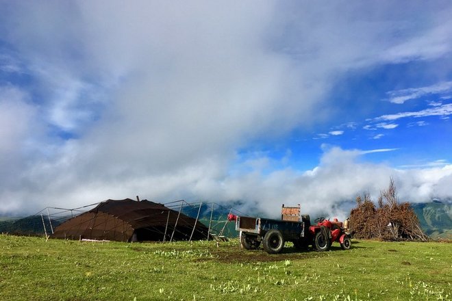 “八美胜境 . 别致雅拉”——记顶石100超级越野大师赛60KM！