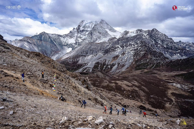 “转山之路 . 寻美之道”——2019年5月飚山越野龙腾亚丁超级转山53KM