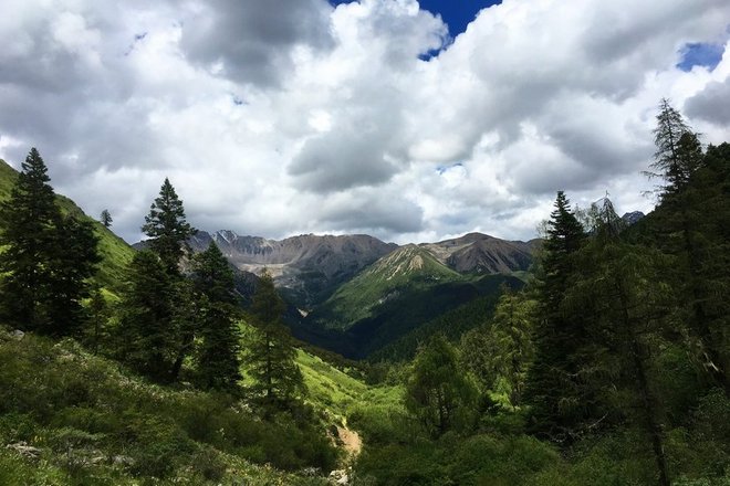“八美胜境 . 别致雅拉”——记顶石100超级越野大师赛60KM！
