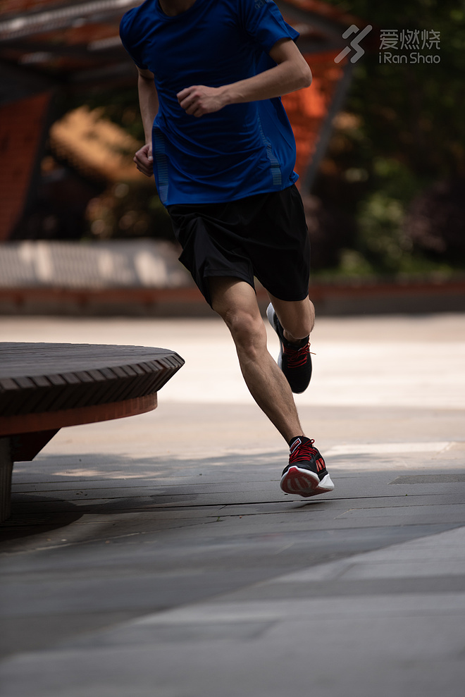 你可能不懂“跑步呼吸经济学”