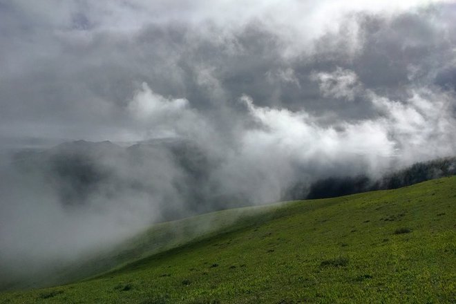 “八美胜境 . 别致雅拉”——记顶石100超级越野大师赛60KM！
