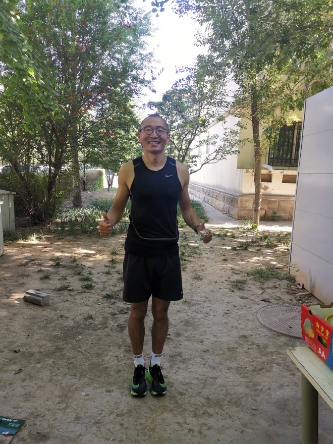 国际奥委会主席巴赫称 奥运会若无法如期将被取消 | 跑圈十件事