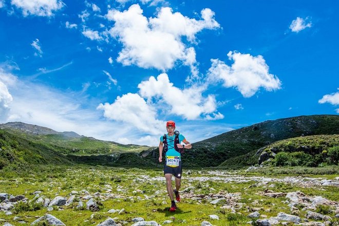 “八美胜境 . 别致雅拉”——记顶石100超级越野大师赛60KM！