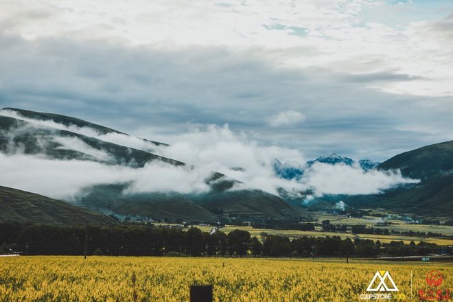 “八美胜境 . 别致雅拉”——记顶石100超级越野大师赛60KM！