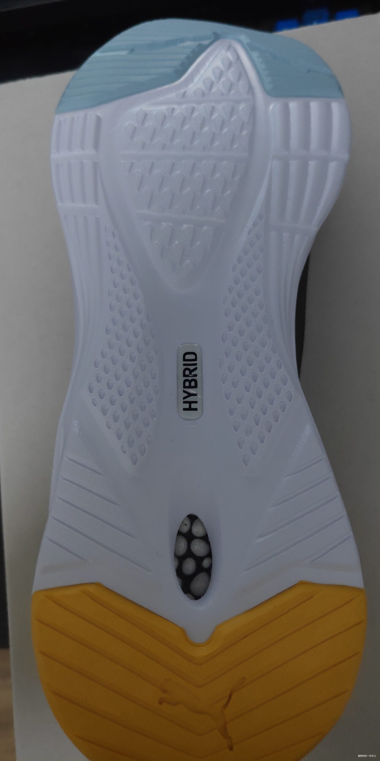 PUMA Hybrid Fuego x First Mile： 自然亲肤得不像一双跑鞋