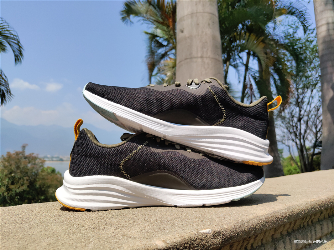 环球的美洲狮|彪马Hybrid Fuego x First Mile环保跑鞋评测