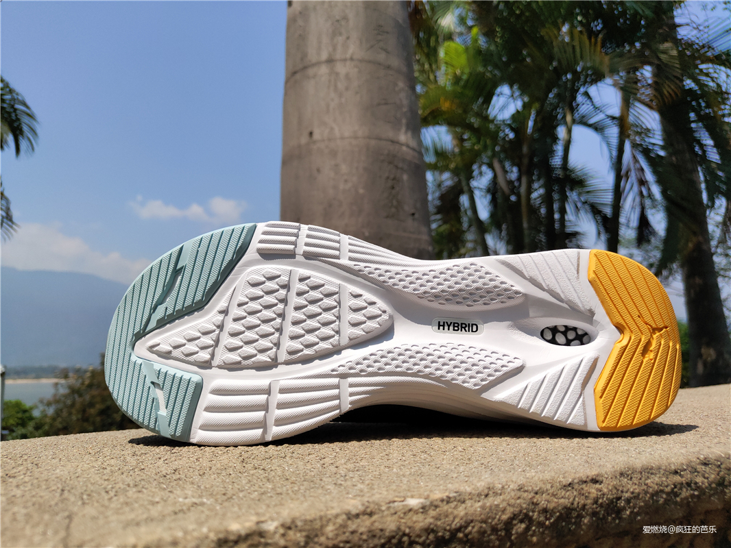 环球的美洲狮|彪马Hybrid Fuego x First Mile环保跑鞋评测