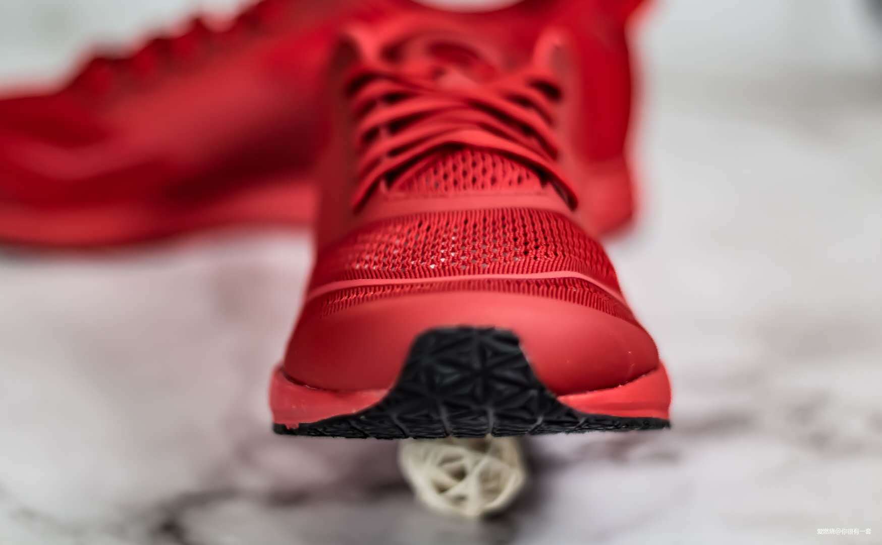 迪桑特DELTA TRI OP高性能专业跑鞋，“外挂级”体验