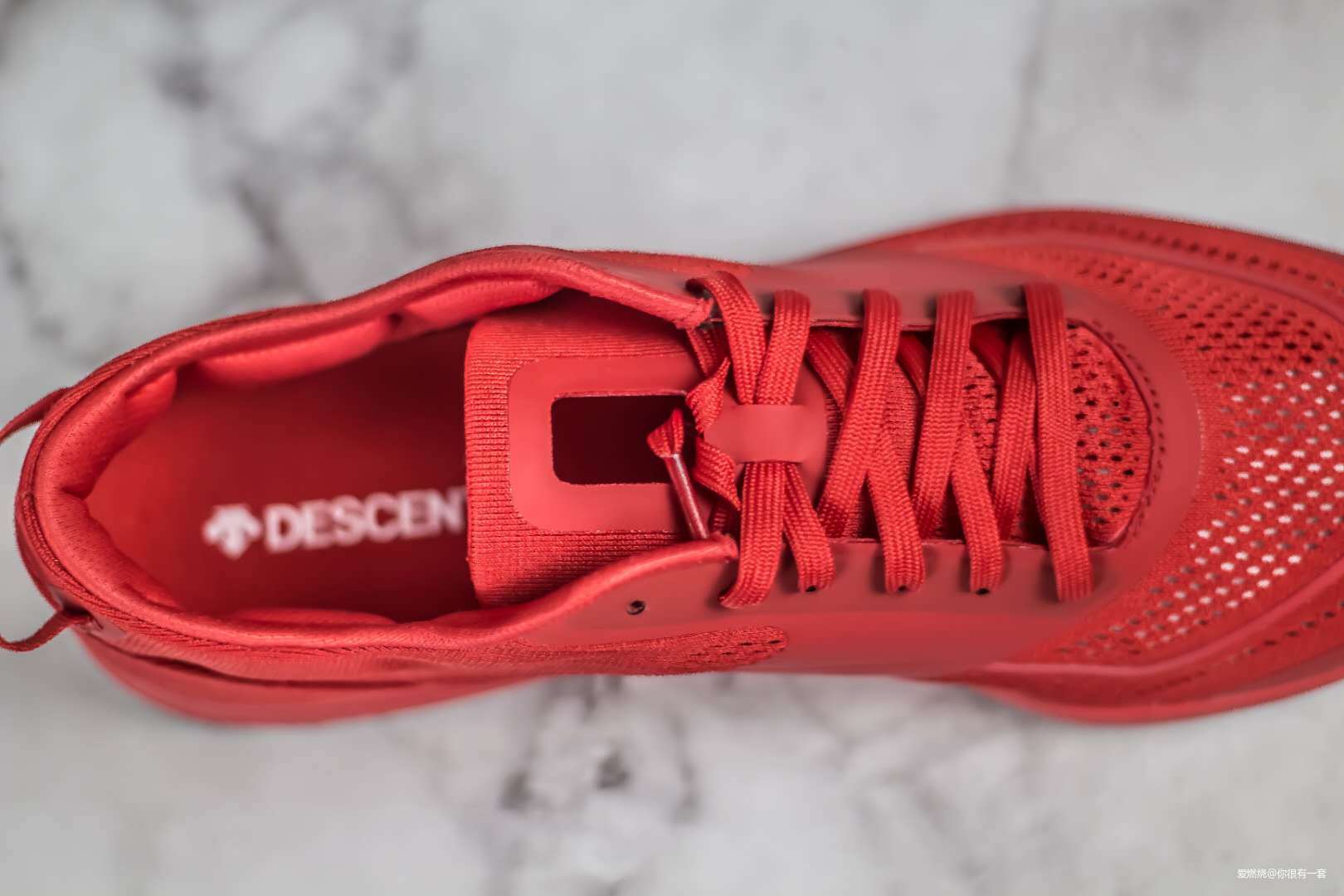 迪桑特DELTA TRI OP高性能专业跑鞋，“外挂级”体验