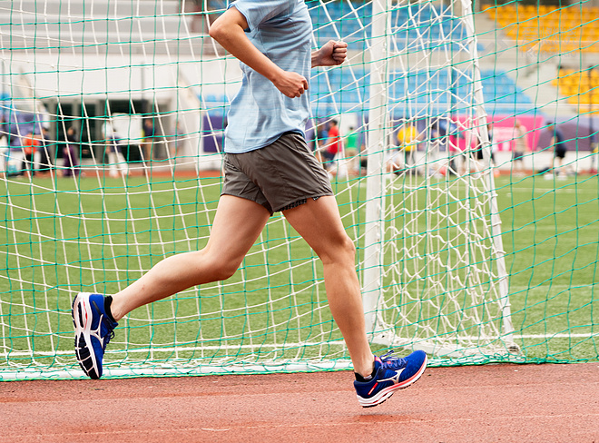 Mizuno Wave Rider  24  | “吃软不吃硬”