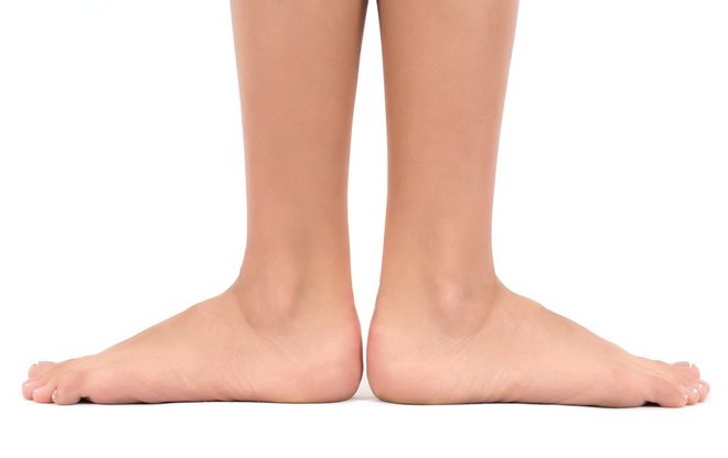 扁平足跑者如何应对经常受伤的情况？