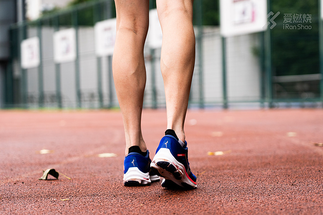 Mizuno Wave Rider  24  | “吃软不吃硬”