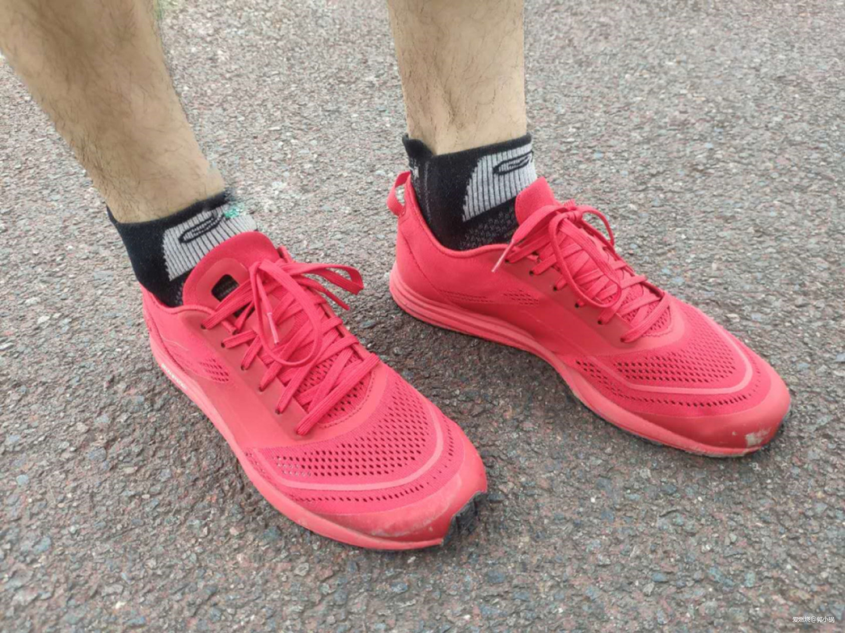 听说你一个跑者为了测评一款鞋子，差点去完成了次铁三？  迪桑特DELTA TRI OP高性能专业跑鞋