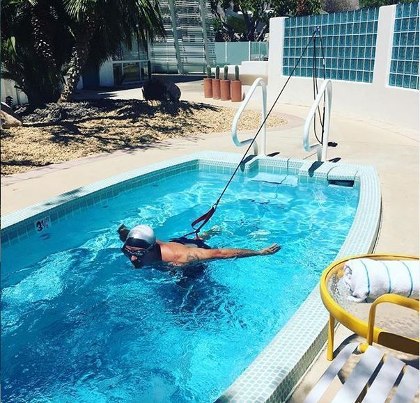 想跑得更快？先在水里泡一会儿