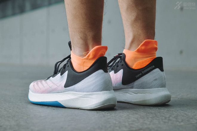 碳板时代｜New Balance FuelCell TC  5280演变出的竞训之道