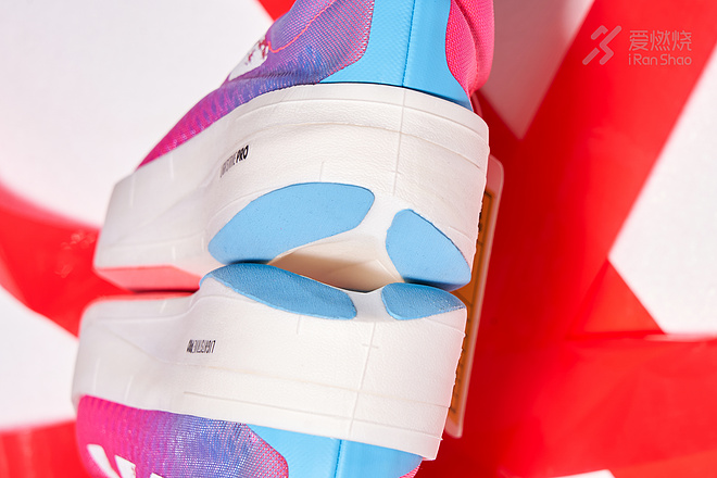 开箱 | 厚底之战 adizero adios Pro